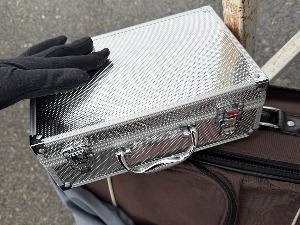 Богатство у коферчету за шминку