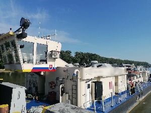 Вишак од преко 1400 литара горива