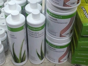 Пун ауто „хербалајф“ препарата на Градини