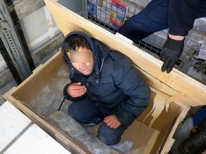 У  децембру откривено више од 70 „слепих путника“