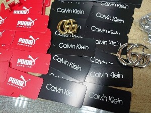 Заплењене етикете и сумњива гардероба познатих робних марки