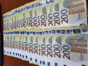 Буџет пуне и шверцери