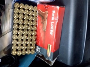 82 бојева метка у аутомобилу из Бугарске