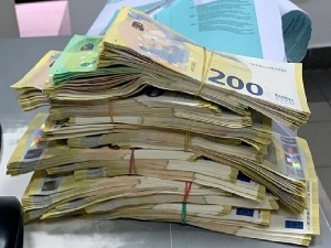Преко 170.000 евра ушивено у поставу прслука