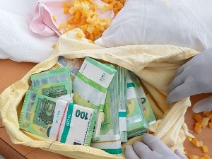 400.000 евра у јастуцима на Хоргошу