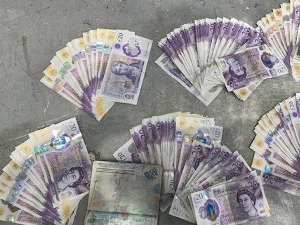 За викенд задржано око 25.000 евра у девизним прекршајима