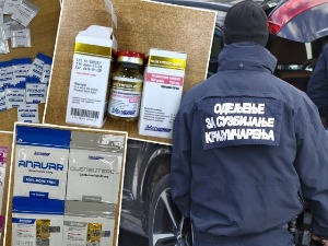 На Хоргошу девизе и стероиди, на Келебији опрема за узгајање марихуане