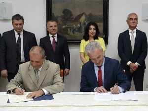 Потписано пет протокола о заједничкој контроли на прелазу Прешево-Табановце