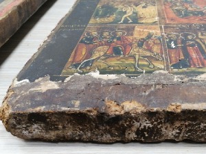 Спречен покушај кријумчарења антиквитетних икона 
