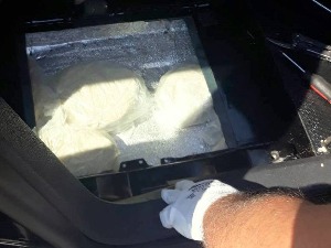 У бункеру испод сувозачевог седишта 10 кг хероина