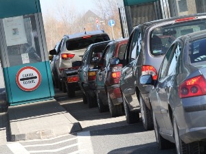 Прелази спремни за још један ударни талас путника