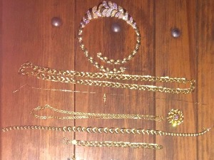 Више од пола килограма злата у наслону за руке