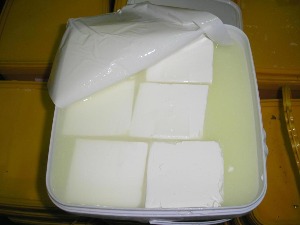 Спречен шверц велике количине разне робе