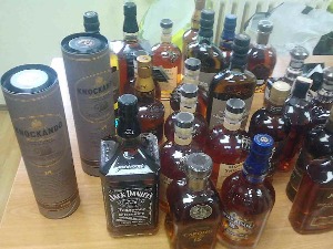 Заплењен виски на Градини