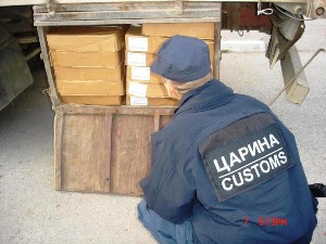 180 килограма смрзнутих пилећих батака