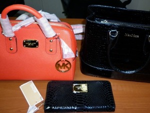 Кријумчарили "Hugo Boss" i "Guess" из Беча