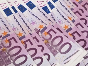50.000 евра у торбицама за документа