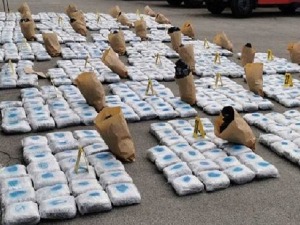 Цариници запленили 1,1 т дроге, у нутели, ципели, салати