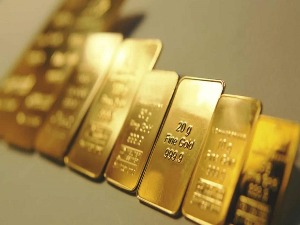 Злато милионске вредности „случајно“ у џепу сакоа