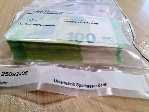 Непријављени еври у шупљини изнад резервоара