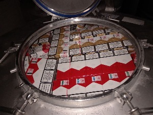 У ''празним'' контејнерима скоро 800.000 цигарета